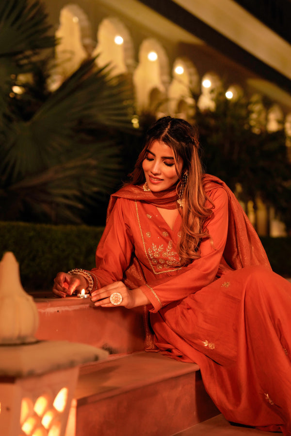 Grace in every weave, Pure Mal Chanderi Suit | GYSY Sarees